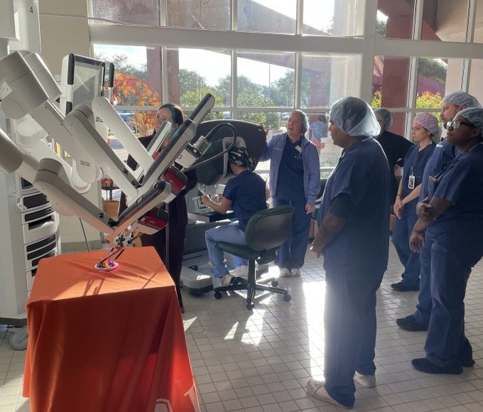New robot surgeon brings cutting-edge technology to UT Health Athens