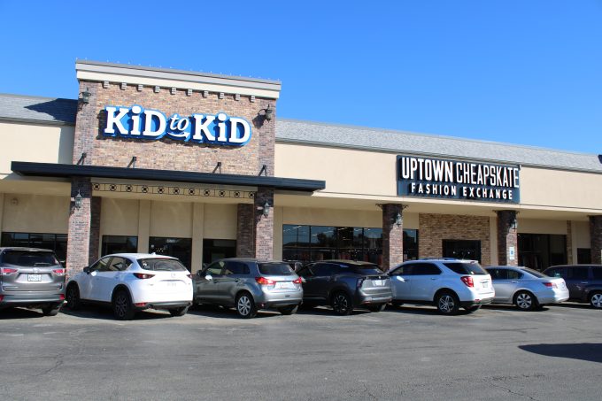 Business Beat: Liquidation sale at Hollywood Theater; new resale shop; wildlife...