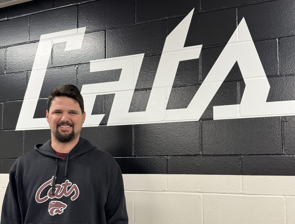 Brett Gilchrist takes over Whitehouse football program for 1st head coaching job