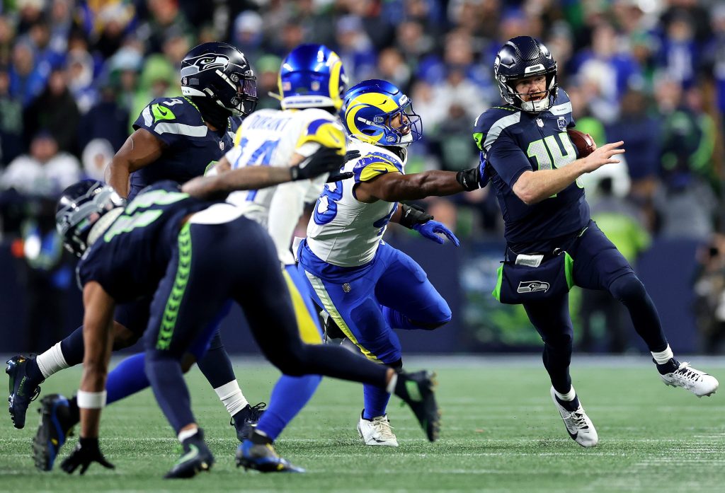 Seahawks hold off Rams in NFC title game thriller